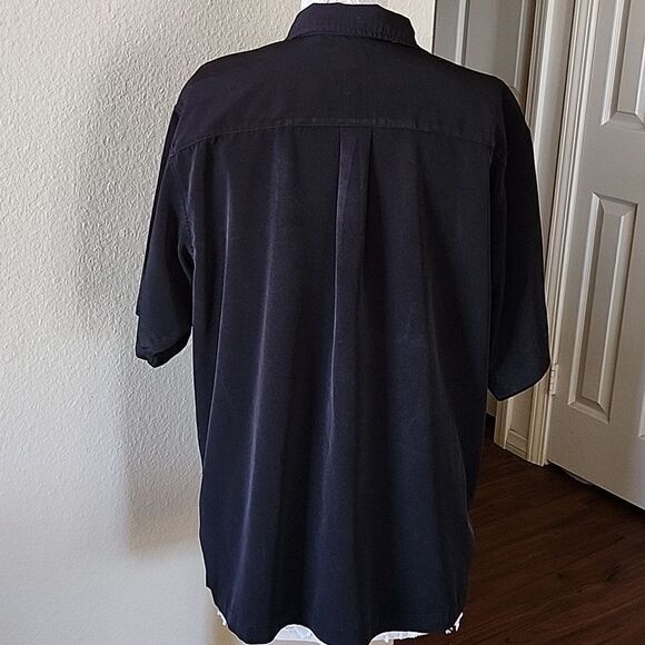 Redsand Button Down Shirt - Picture 2 of 4